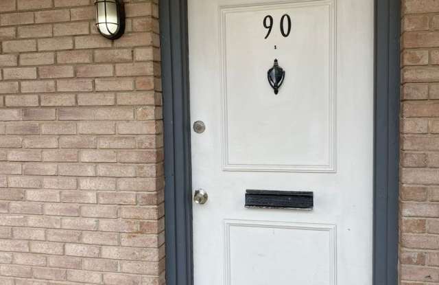 Spacious 1 Bed 1 Bath