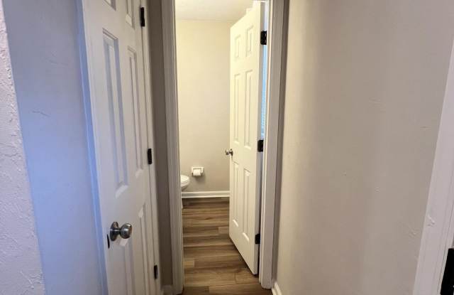 1000 Holland Drive unit: 3