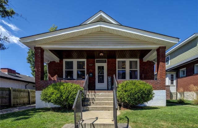 2227 McCausland Avenue - 2227 McCausland Avenue, St. Louis, MO 63143