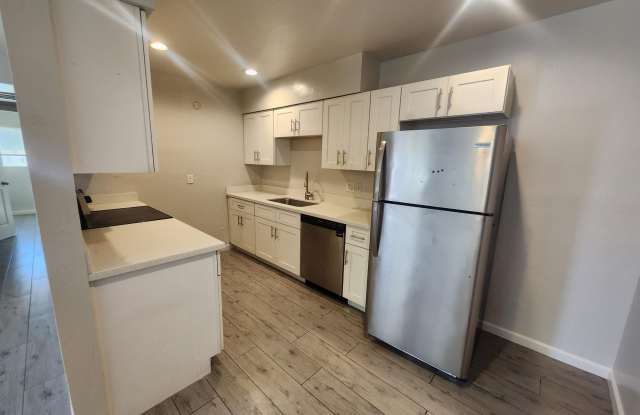 Photo of 4310 N 23RD Avenue unit: 2