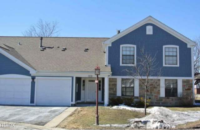 324 Silverwood Ct B1