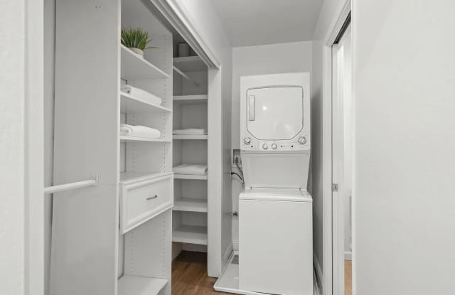 Photo of 200 El Dorado Avenue