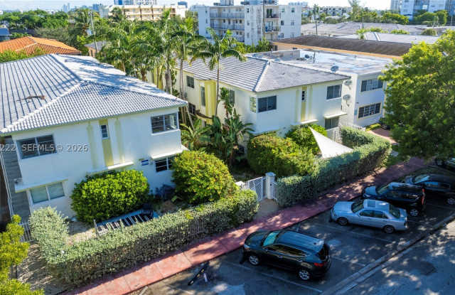 1011 Bay Dr