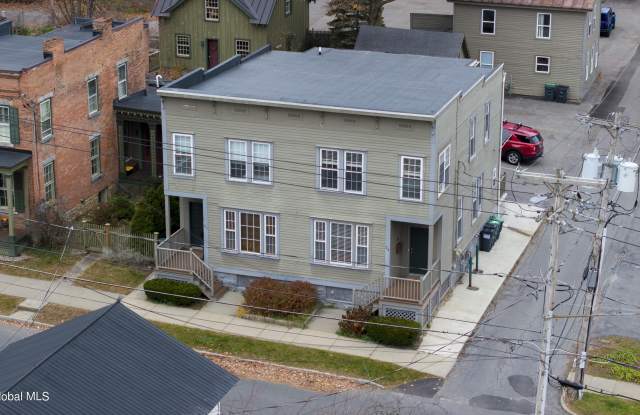 39 Walton Street
