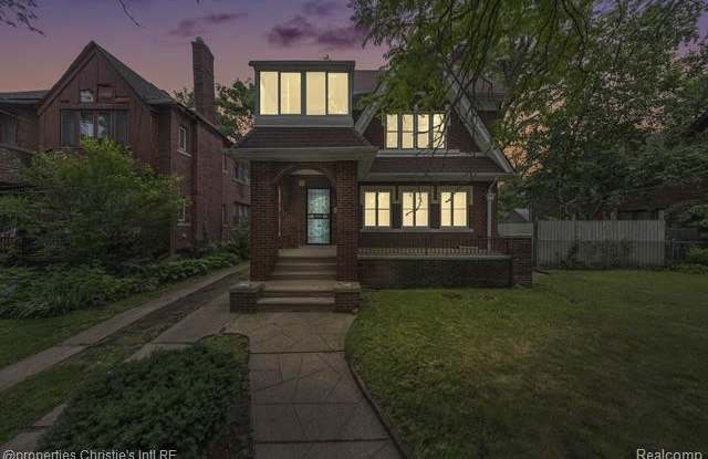 Photo of 16581 BAYLIS Street