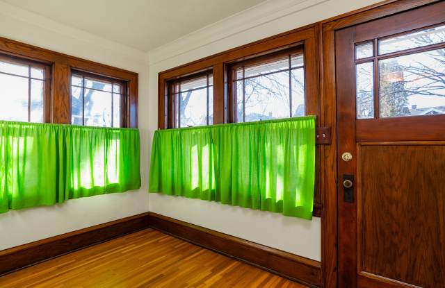 3901 15th Avenue South