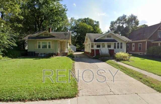 3724 University Ave