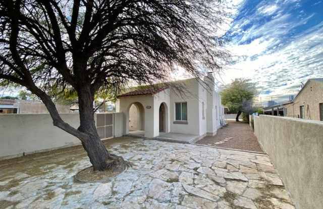 Gorgeous Sam Hughes bungalow