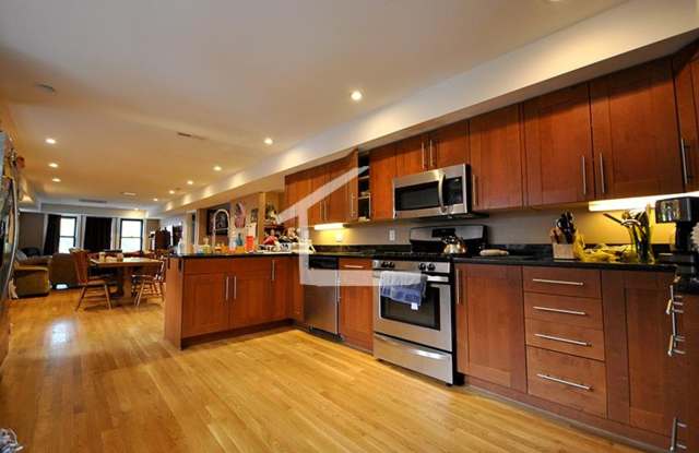 Must-see 5-bed,2-bath Apartment in Brighton