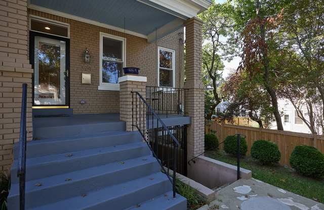 Photo of Petworth Stunner with Garage