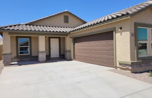 781 s silvercreek Ln - 781 South Silvercreek Lane, Casa Grande, AZ 85122