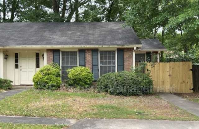 771 Wilson Cir SW