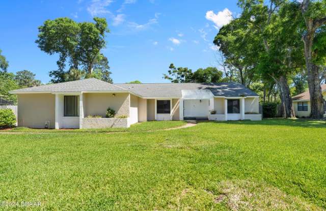 5 Baywood Drive