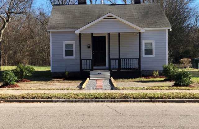 749 Green Street