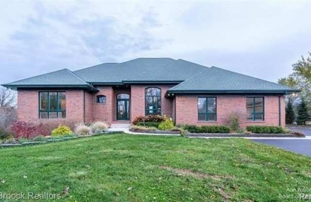 3520 Blue Heron Court