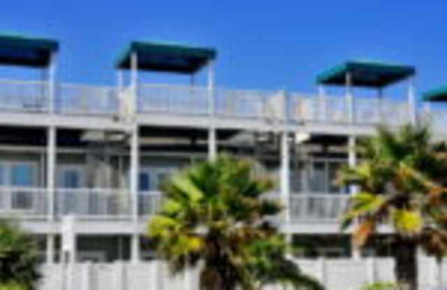 Photo of 14901 Windward Dr