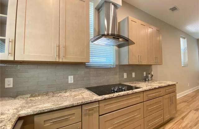 1566 New Street NE unit: A