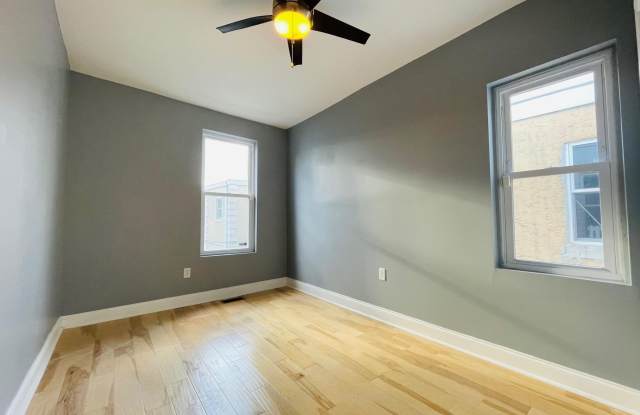 2522 E LEHIGH AVENUE