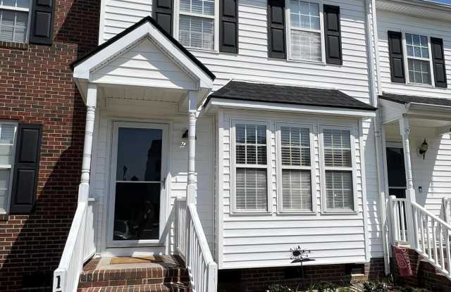 1722 Stroll Circle