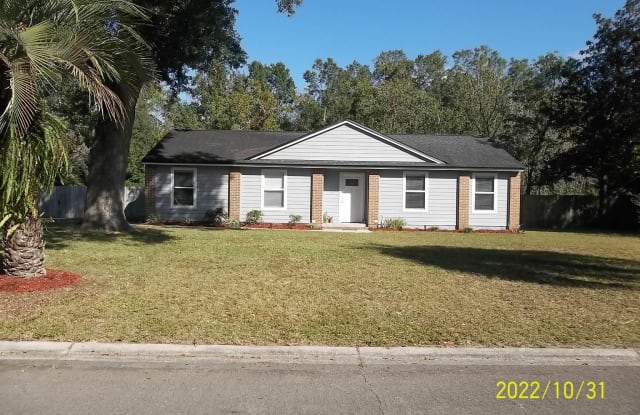 8145 CAYUGA TRL N - 8145 Cayuga Trail North, Jacksonville, FL 32244