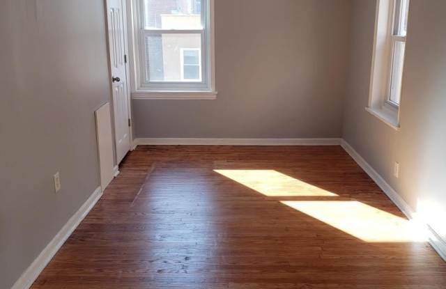 2008 CHESTNUT ST #3R
