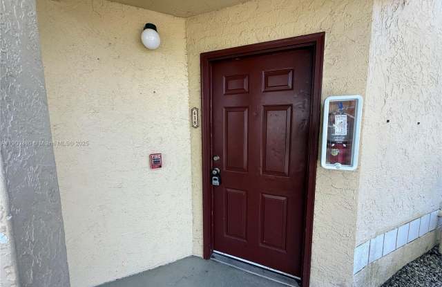 12840 Vista Isles Dr