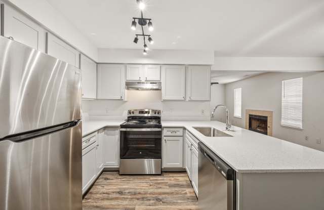 1006 North Molly Court