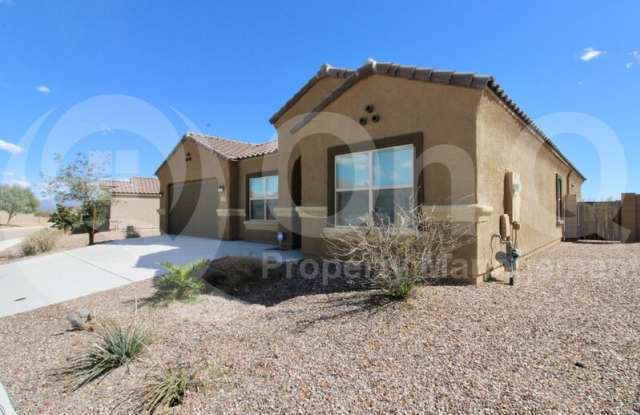 1105 West Still Meadows Lane