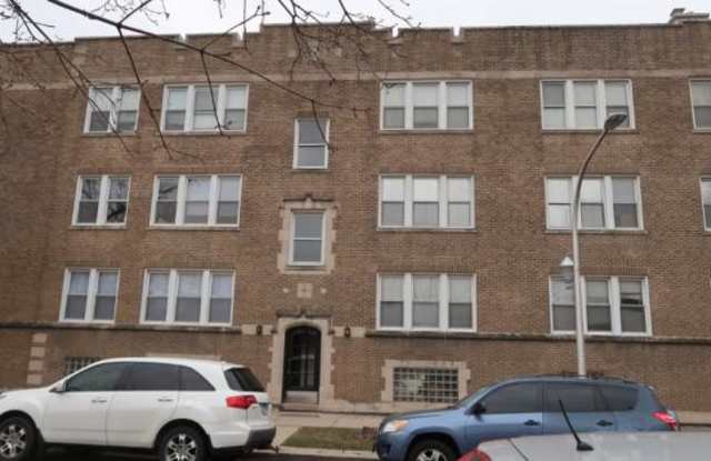 5151 N Troy