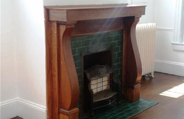 Photo of 39 West 6th Street - 2-A