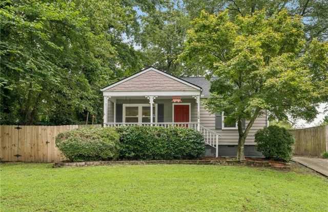 Photo of 1136 Gilbert Street SE