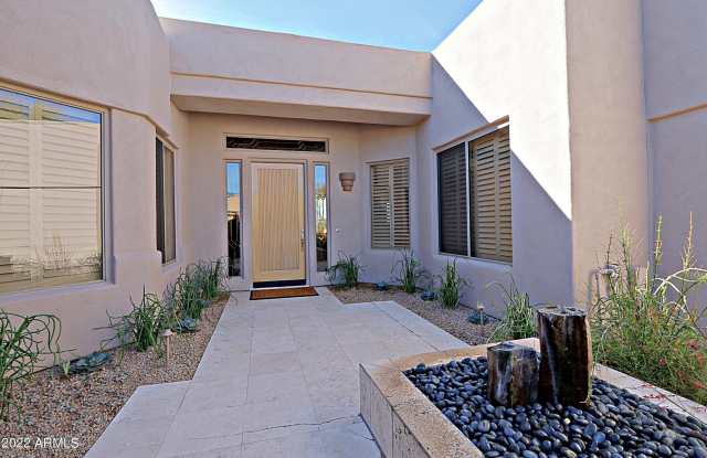 6751 E AMBER SUN Drive