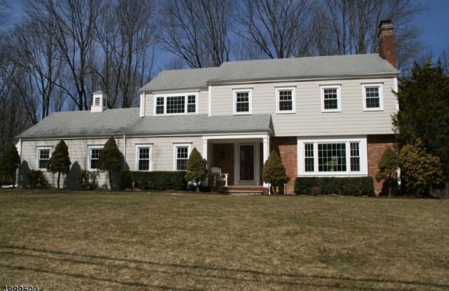 22 ROLLING HILL DR - 22 Rolling Hill Drive, Morris County, NJ 07960