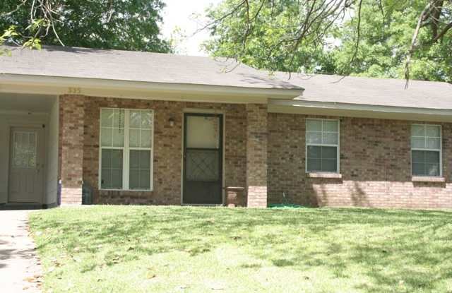 335 Southridge Dr