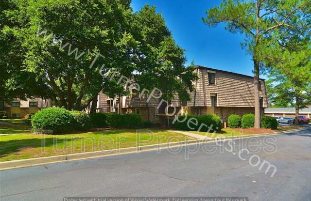 411 Old Manor Rd
