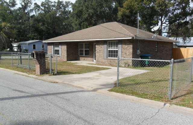 361 NW JEFFERSON STREET