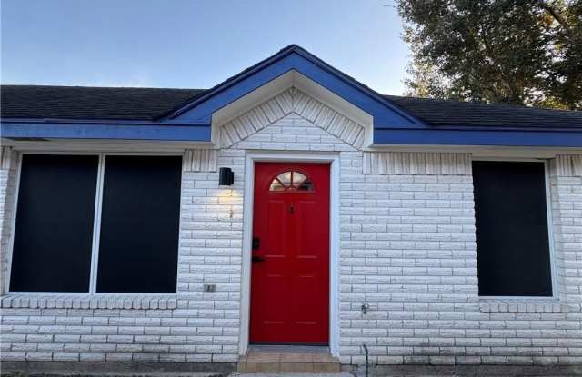 Photo of 2208 Dahlia Street