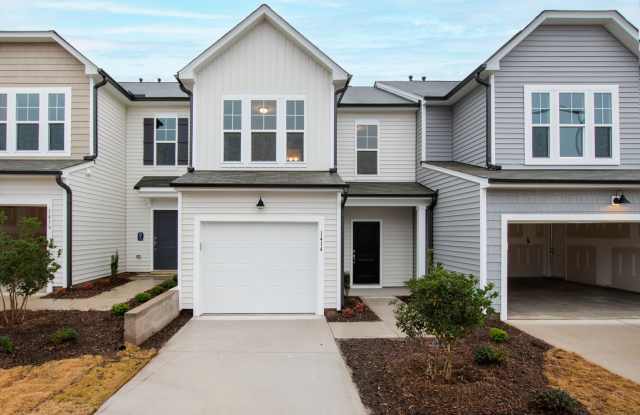 Modern & Charming 3-Bedroom Townhome in Durham!