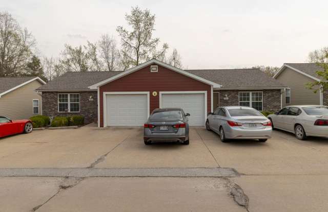 Southeast 3 Bedroom, 2 Bathroom Duplex