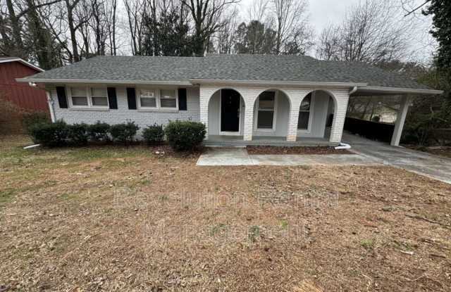 607 El Prado Ct