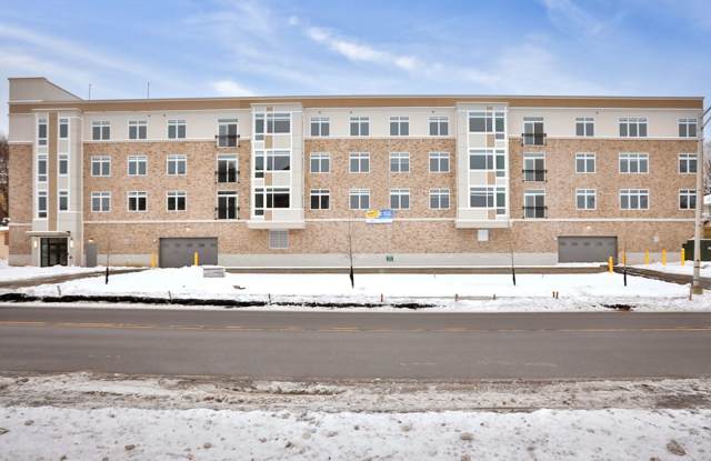The Reserve on Hackett Apartments