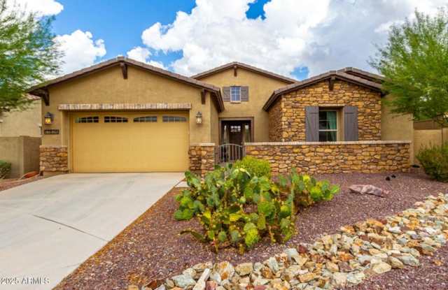 Photo of Furnished 3 Bed/2 Bath in Goodyear