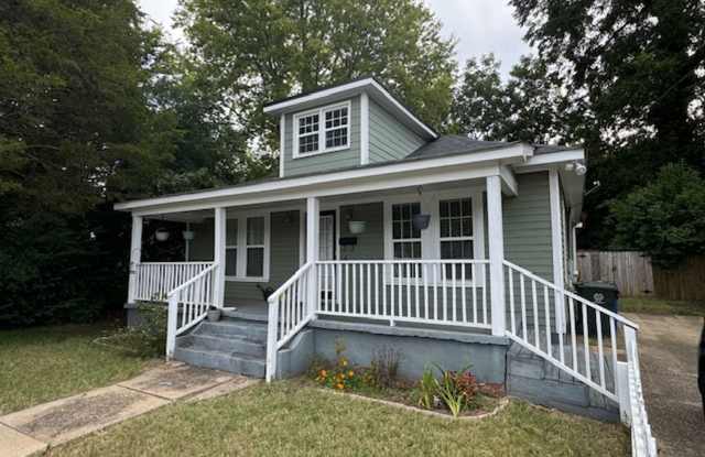 Photo of Charming 1925 Craftsman Bungalow in Downtown Raleigh