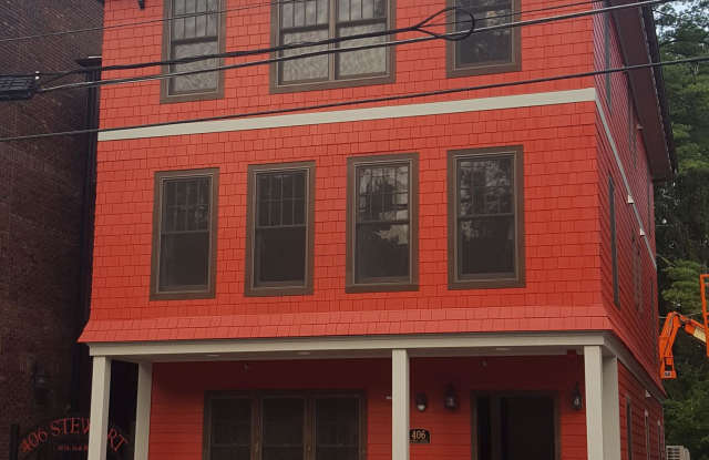 406 Stewart Ave - Apartment 1