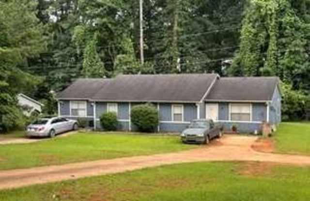 Photo of 1292 Crystal Lake Road