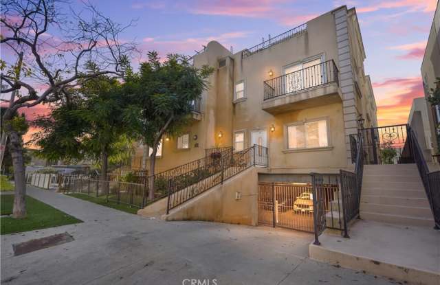 5255 Hermitage Avenue - 5255 Hermitage Avenue, Los Angeles, CA 91607