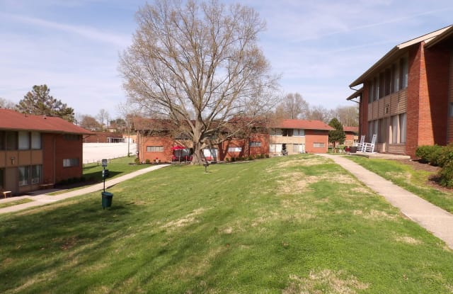 607 Forest Hill Drive - 607 Forest Hill Drive, Frankfort, KY 40601