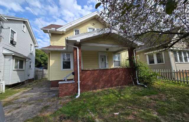 Photo of 3 Bedroom House