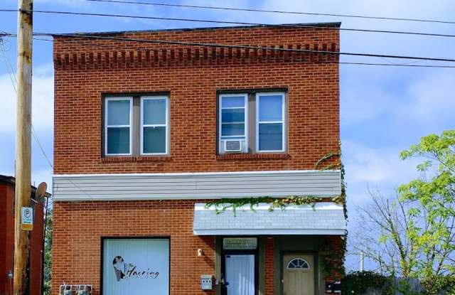 Photo of 442 Brownsville Road - Commercial