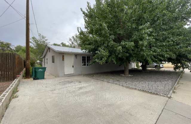 1310 Smith Lane